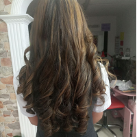 STILO Y BELLEZA NIDIA 18 PNG