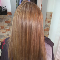 STILO Y BELLEZA NIDIA 32 PNG